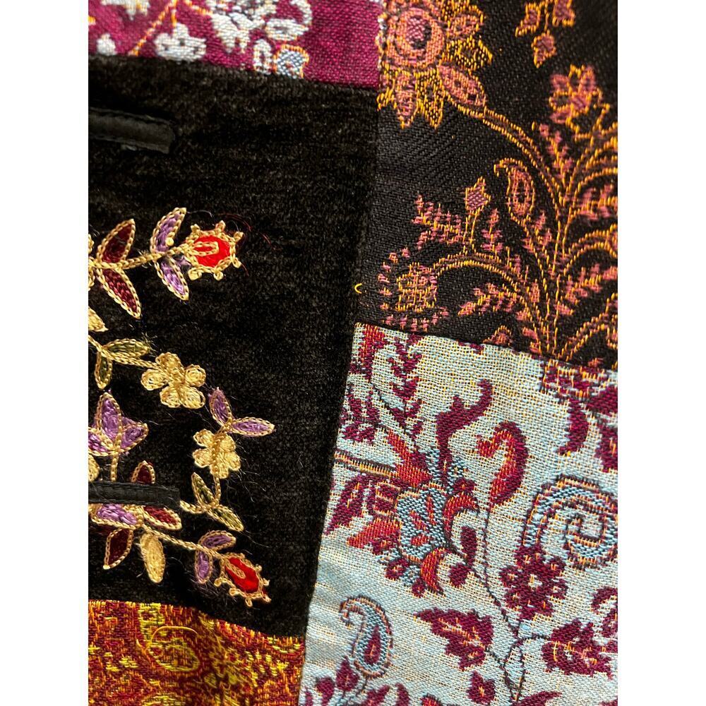 Unbranded Black Tapestry Chenille Patchwork Butto… - image 4
